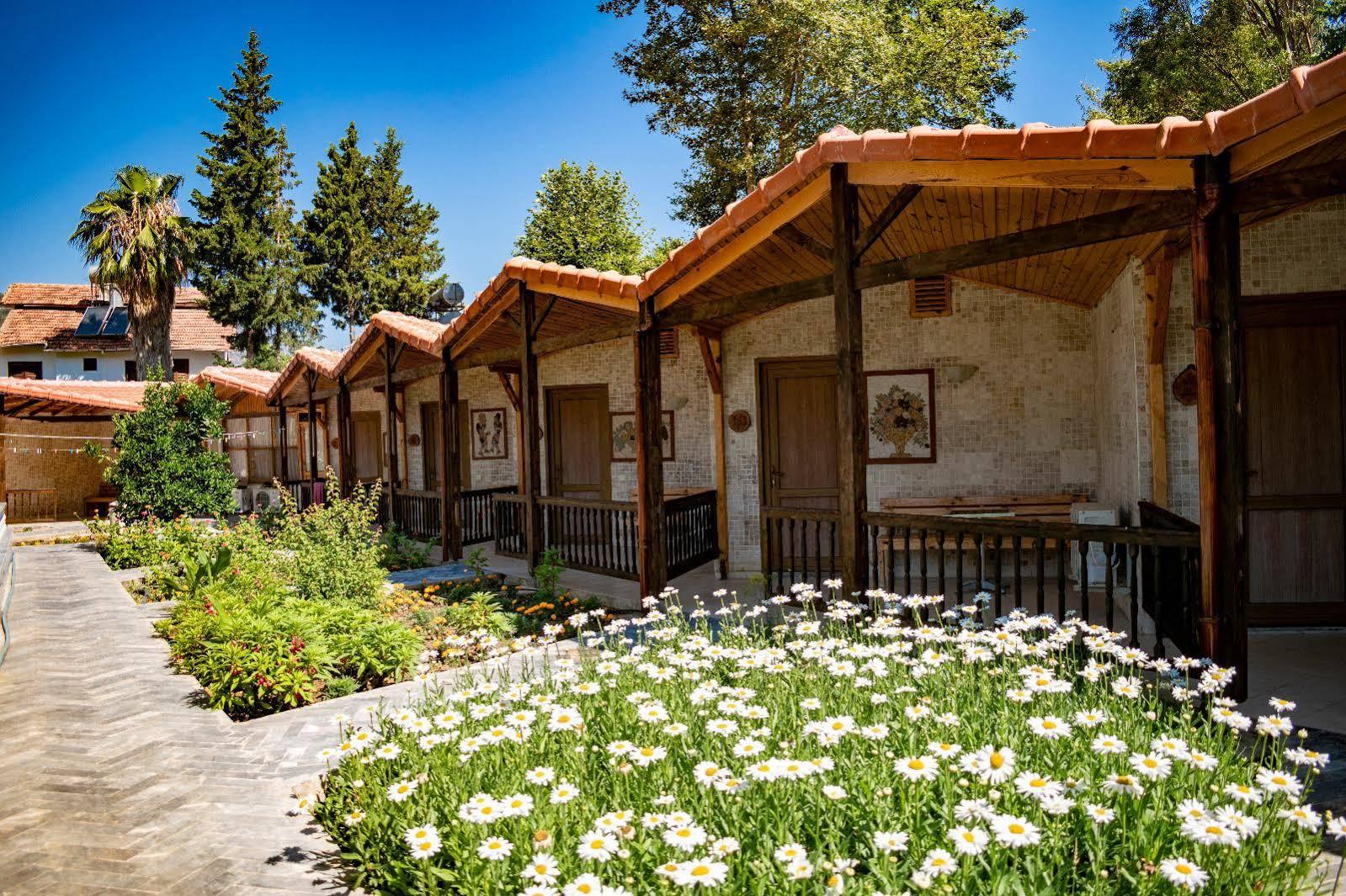 Likya Adrasan Otel Exterior foto